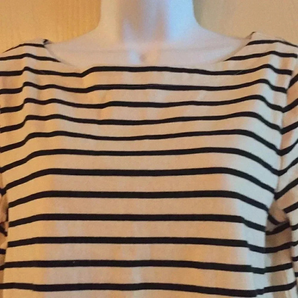 Loft - Picture 3 of 6